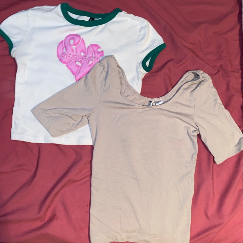 H&M duo shirts